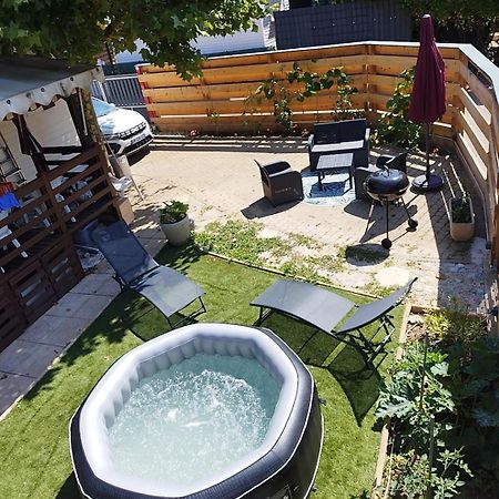 Hotel Havre De Paix Bord De Saone Avec Jacuzzi à Massieux Extérieur photo